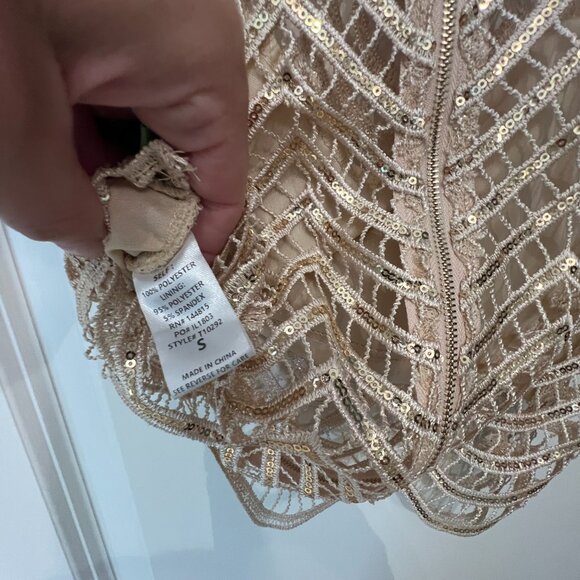 Gold Lace crop top - S - Picture 3 of 4